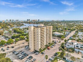900 NE 18th Ave in Fort Lauderdale, FL - Building Photo