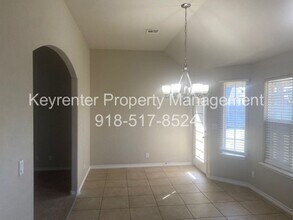 8056 Quail Ridge Rd in Claremore, OK - Building Photo - Building Photo