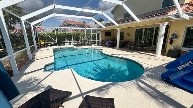 7369 SE Seagate Ln in Stuart, FL - Building Photo - Building Photo