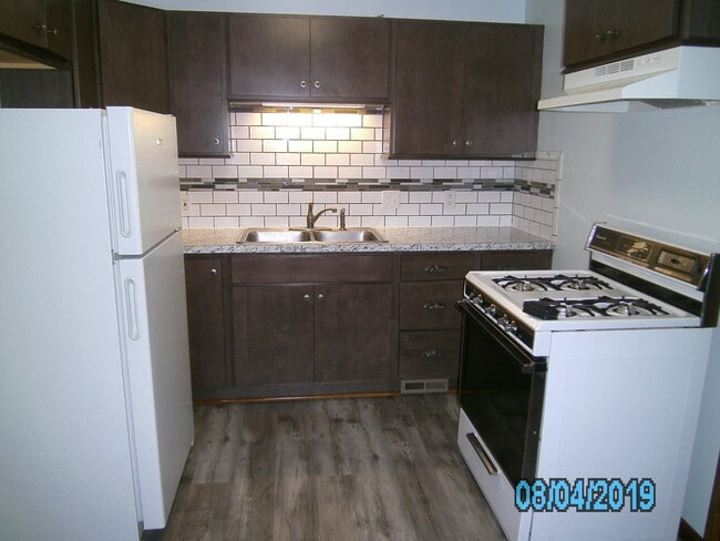 1668 Hyde Park Ave, Unit North