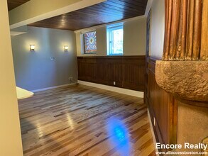 17 Bow St in Somerville, MA - Foto de edificio - Building Photo