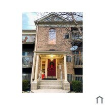 4 Banyan Wood Ct in Baltimore, MD - Building Photo