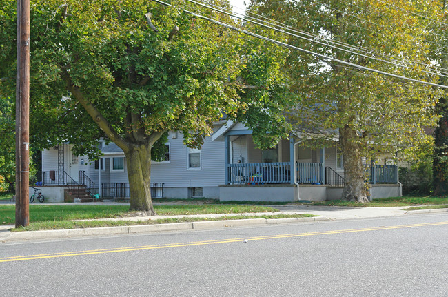 128 S Main St in Glassboro, NJ - Building Photo - Building Photo