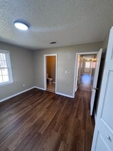 112 Ashcroft Dr in Greenwood, SC - Building Photo - Building Photo