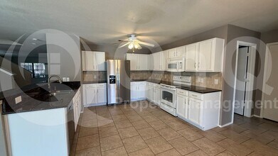 4137 Capstone Dr in Fort Worth, TX - Building Photo - Building Photo