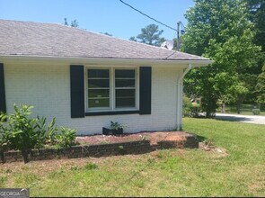 4814 Glenwood Rd in Decatur, GA - Foto de edificio - Building Photo