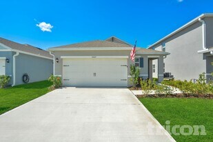 4447 Blue Rock Dr in Sanford, FL - Building Photo