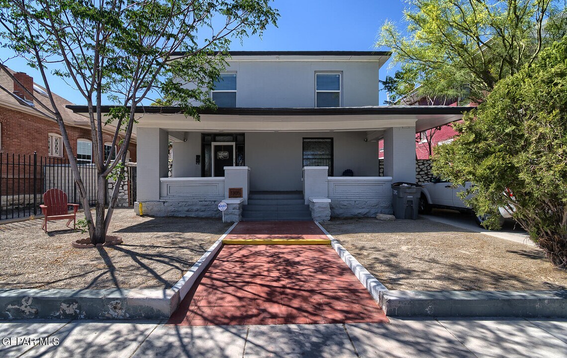 1305 E Rio Grande Ave in El Paso, TX - Building Photo