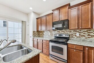 8705 Sagebrush Ln in Laurel, MD - Building Photo - Building Photo