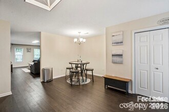 128 Locomotive Ln in Mooresville, NC - Building Photo - Building Photo