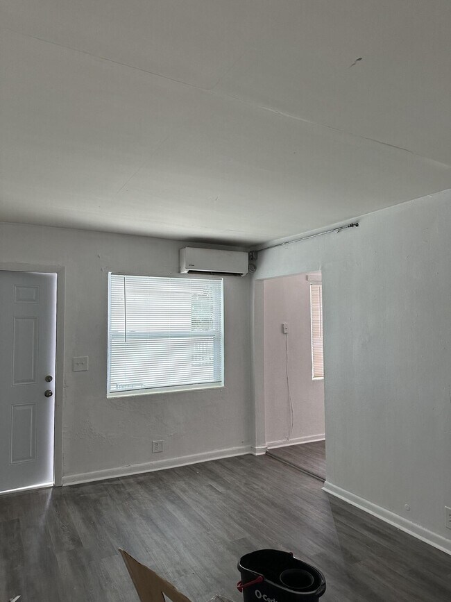 815 4th St in West Palm Beach, FL - Building Photo - Building Photo
