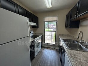 1133 Katie Cir in Beavercreek, OH - Building Photo - Building Photo