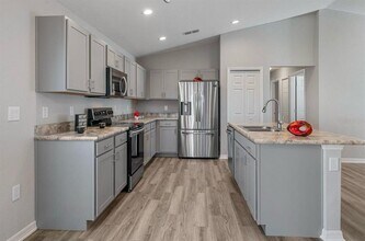 378 Pentas Ln in Haines City, FL - Building Photo - Building Photo