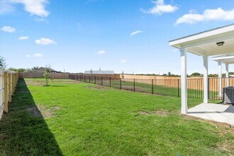 7409 Sparkling Light Dr in Austin, TX - Building Photo - Building Photo
