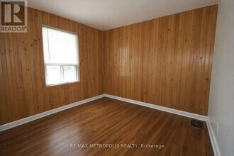 61 Hart Ave in Toronto, ON - Building Photo - Building Photo