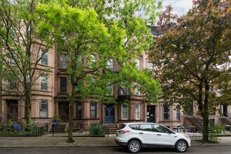 404 2nd St in Brooklyn, NY - Building Photo - Building Photo