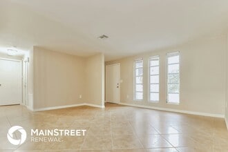 4153 Woodtrail Blvd in New Port Richey, FL - Building Photo - Building Photo