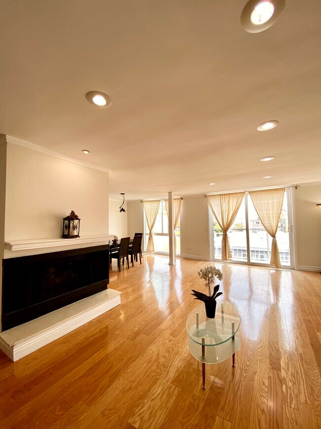 11918 Kiowa Ave Rentals in Los Angeles, CA