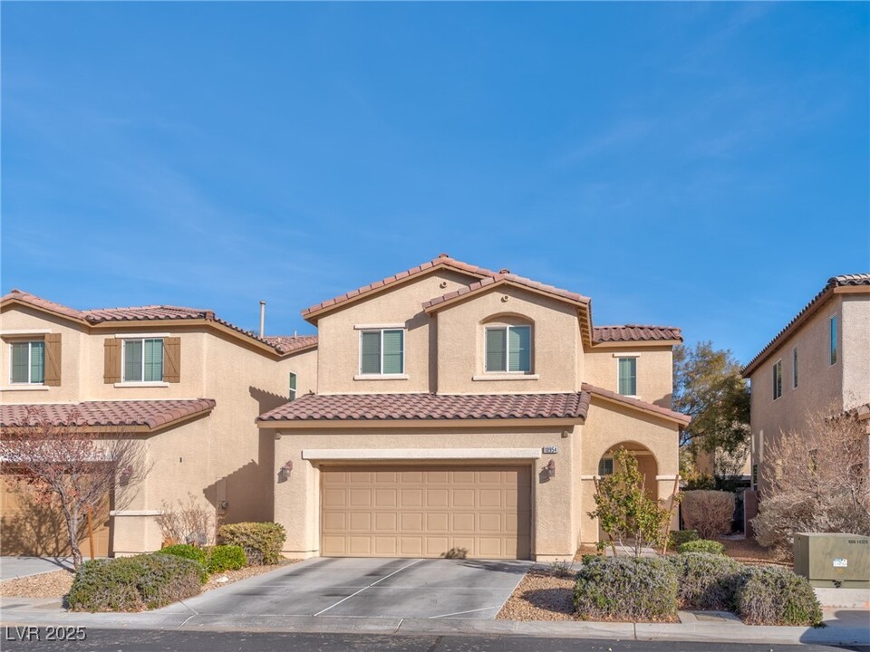 10954 Sardinia Sands Dr in Las Vegas, NV - Building Photo