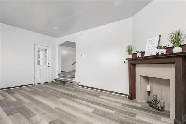 228 E Agnew Ave in Pittsburgh, PA - Building Photo - Building Photo