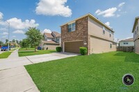 29434 Legends Bluff Dr in Spring, TX - Foto de edificio - Building Photo