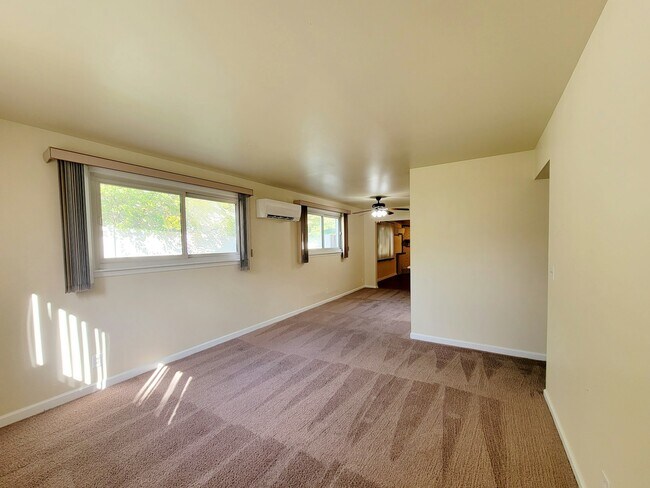 145 Wyndcrest Ct in Monroe, OH - Building Photo - Building Photo