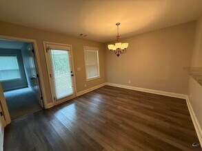 317 Grayton Way in Perry, GA - Foto de edificio - Building Photo