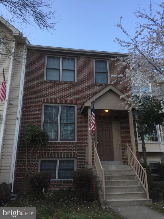 property at 6952 Compton Ln