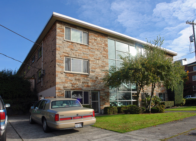 Epperson Apartments in Seattle, WA - Foto de edificio - Building Photo