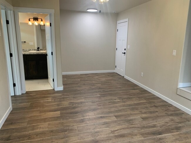 7867 28th St in White City, OR - Building Photo - Building Photo