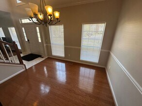 2402 Brookstone Pl in Mount Juliet, TN - Foto de edificio - Building Photo