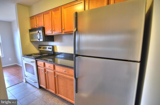 1707 Ascot Way in Reston, VA - Building Photo - Building Photo