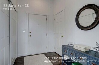 22 John St in Seattle, WA - Building Photo - Building Photo