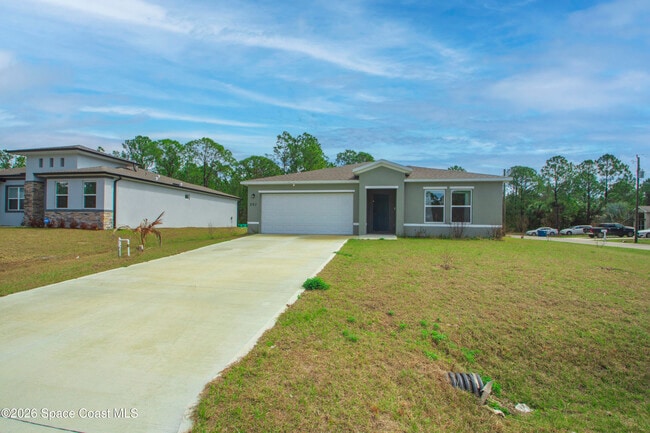 301 Haines Rd SW in Palm Bay, FL - Building Photo - Building Photo