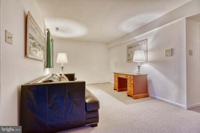 68 Tudor Ct in Timonium, MD - Building Photo - Building Photo