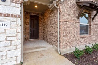 4117 Gildas Path in Pflugerville, TX - Building Photo - Building Photo