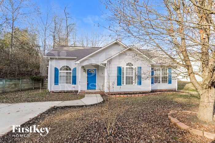 940 Londonderry Dr in High Point, NC - Building Photo