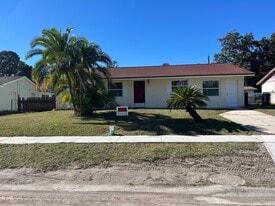 134 Burns Ave in Longwood, FL - Building Photo