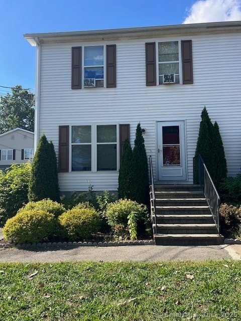 135 Johnson Ct in Stratford, CT - Building Photo - Building Photo
