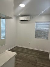 1444 Alvira St in Los Angeles, CA - Foto de edificio - Building Photo