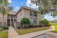 911 Harbour Point Ln in Destin, FL - Foto de edificio - Building Photo