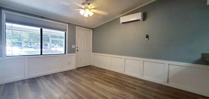 560 7th Pl in Vero Beach, FL - Building Photo - Building Photo