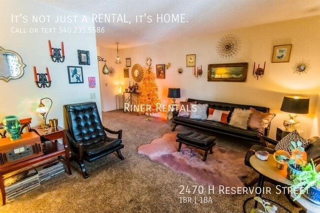 2470 Reservoir St in Harrisonburg, VA - Building Photo - Building Photo