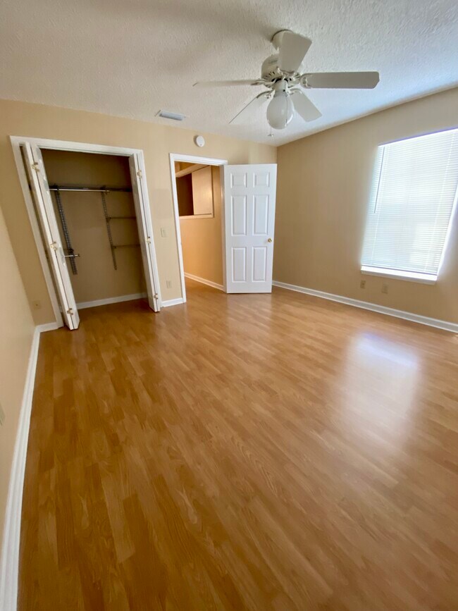 property at 3075 Flagler Ave
