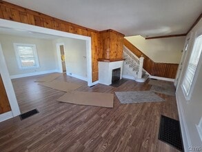 210 N Midler Ave in Syracuse, NY - Building Photo - Building Photo