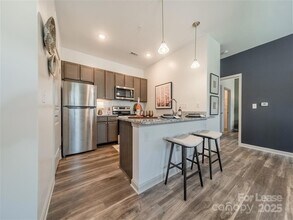 15155 Ollie Dr, Unit Burlington in Charlotte, NC - Building Photo - Building Photo