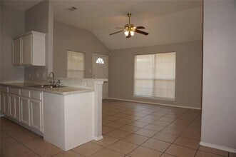 7819 Novella Dr in Fort Worth, TX - Building Photo - Building Photo
