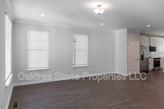 1983 Hollywood Rd NW in Atlanta, GA - Foto de edificio - Building Photo