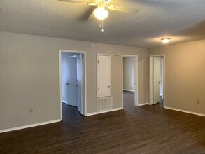 1307 N Arkansas Ave in Alma, AR - Building Photo - Building Photo