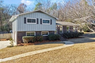 908 Ryecroft Rd in Pelham, AL - Building Photo - Building Photo